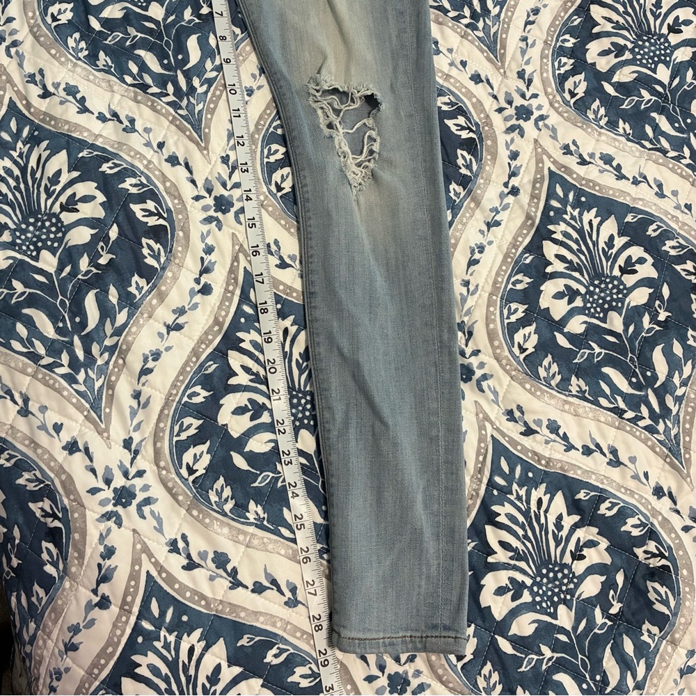 Express Blue Skinny Legging Mid Rise Distressed Jeans Womens 2R - Picture 11 of 11